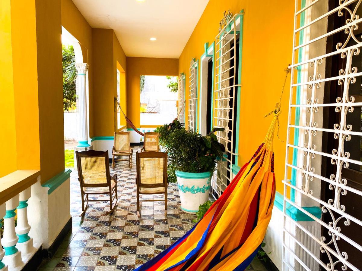 Cartagena Mansion Bahia Manga Bed & Breakfast エクステリア 写真